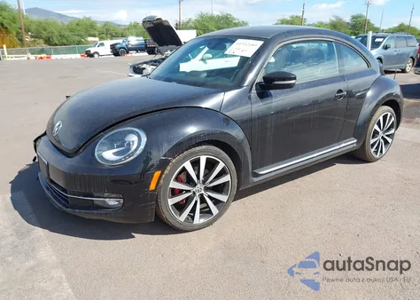 2012 Volkswagen Beetle 2.0T z USA, uszkodzony, nr VIN 3VWV67AT0CM652671